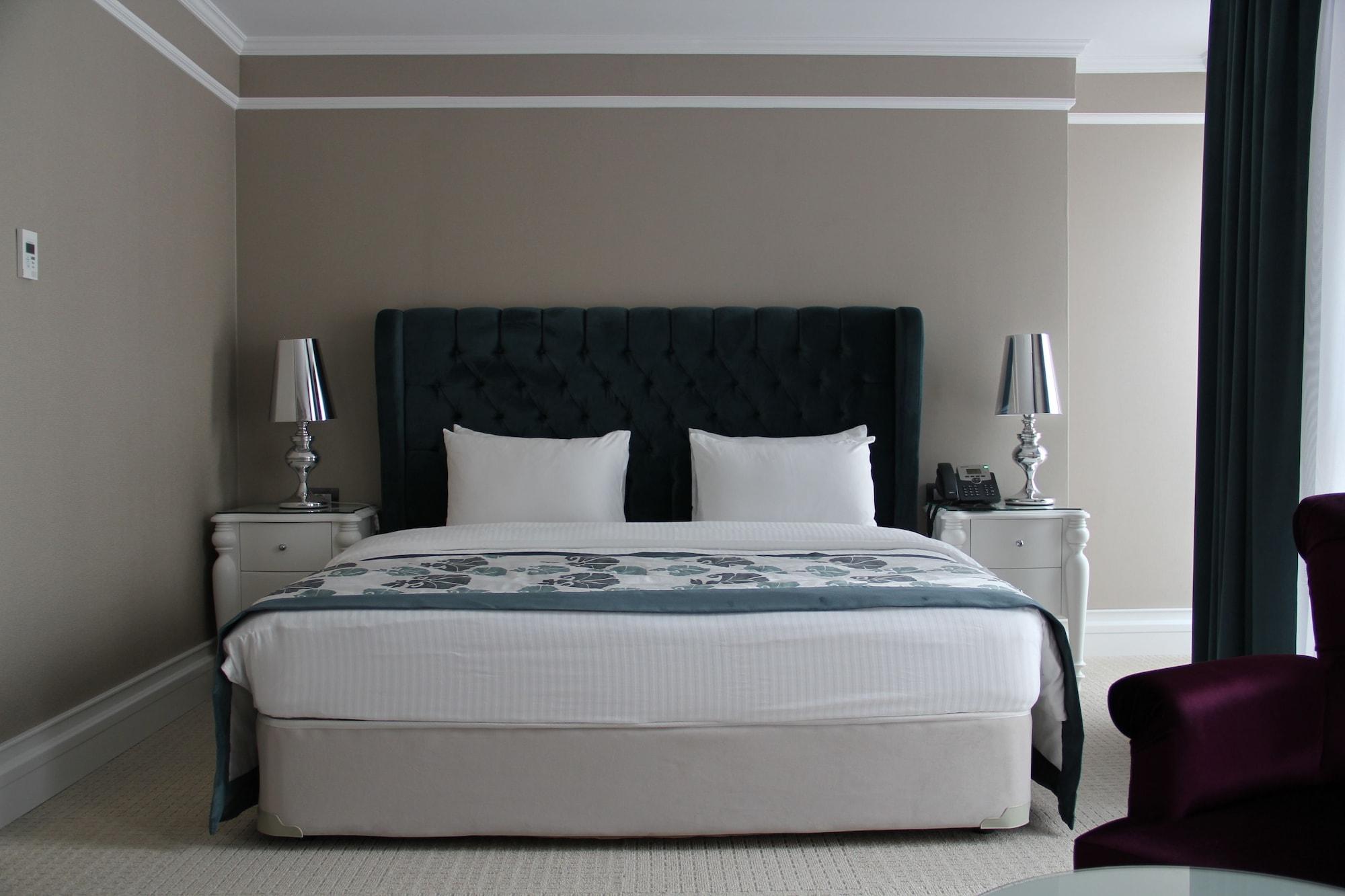 Metropolitan Taksim 4* Стамбул